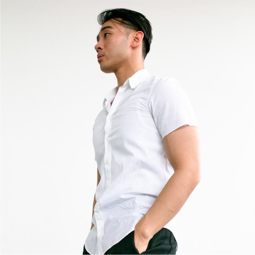 Helmut Lang White Raw Hem Short Sleeve Button Down Shirt Size 15